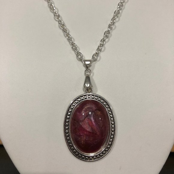 NEW Cranberry red pendant in silver setting (2) - Picture 2 of 6